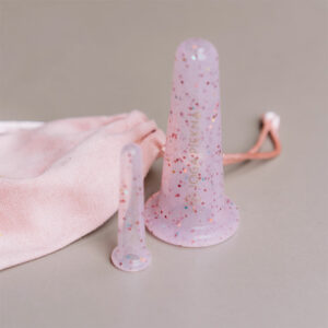 Zestaw silikonowych baniek SHINE do masażu twarzy.