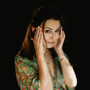 PIĘKNE OCZY z Jogą Piękna – kurs online