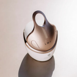 Wielofunkcyjny Masażer liftingujący z falami radiowymi (RF), EMS i światłem LED Joga Piękna